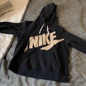 Nike Hoodie 🦋